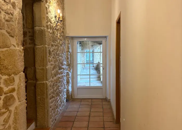 Villa Mas en pierre avec piscines intérieure&extérieure Bagnols-sur-Cèze